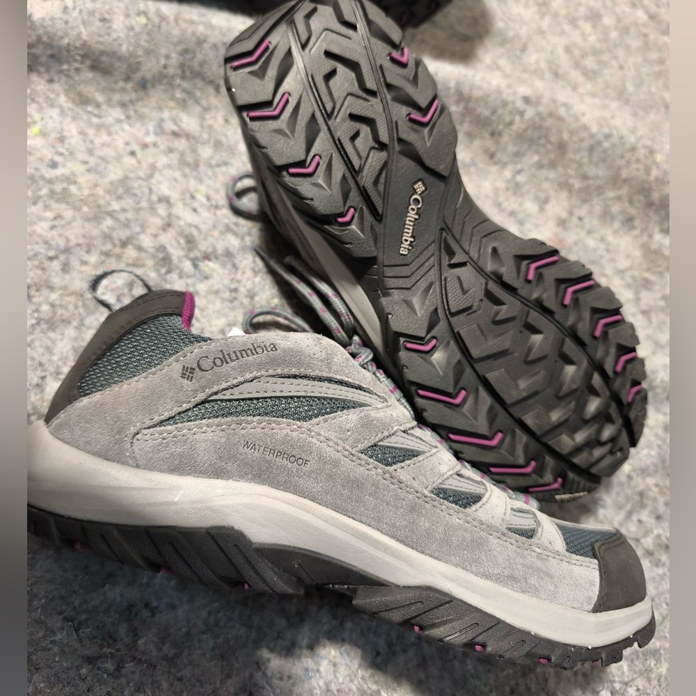 NWT - Brand New - Columbia Gray Waterproof Athletic Shoes